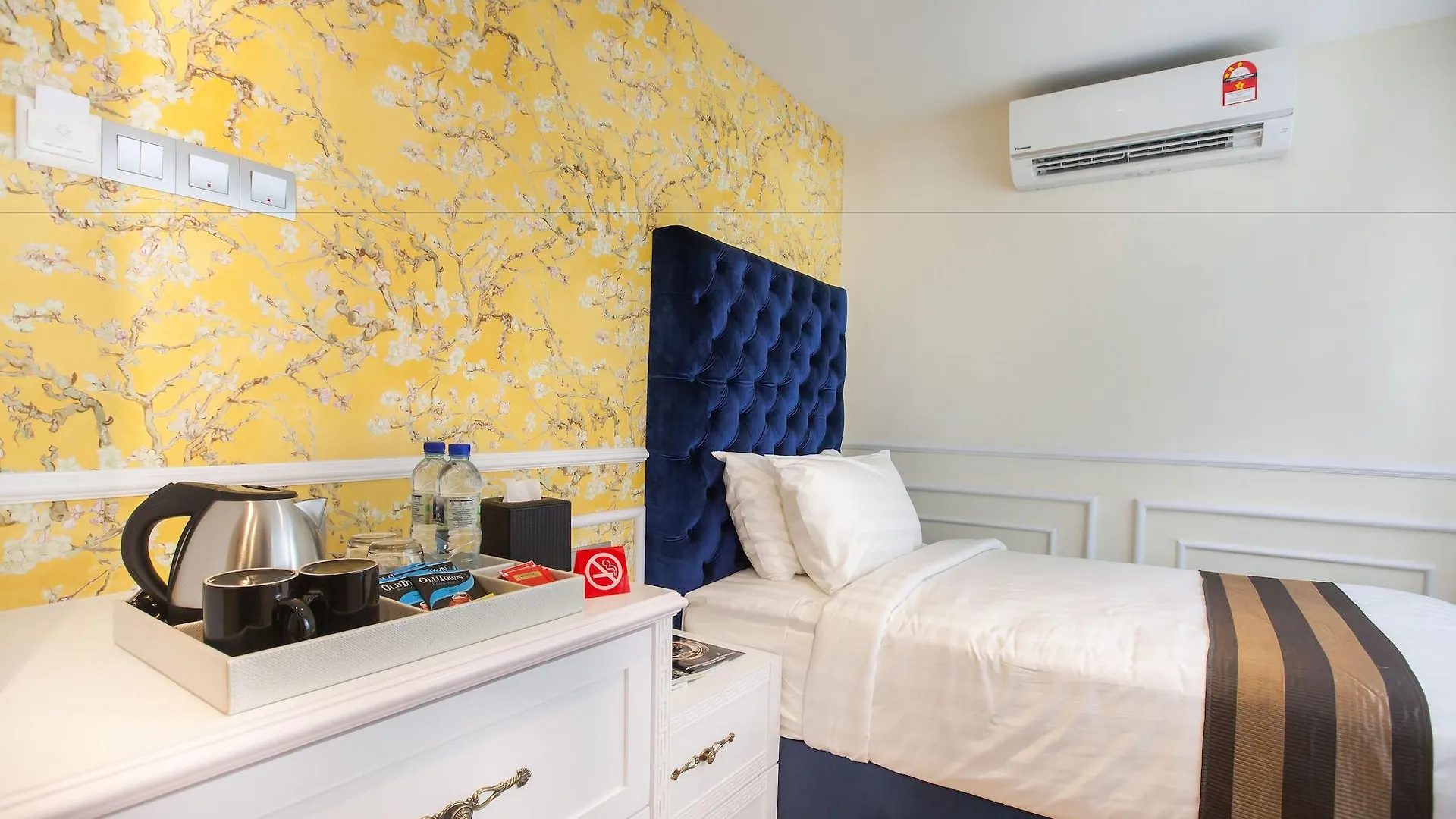 Apple Heritage Hotel George Town